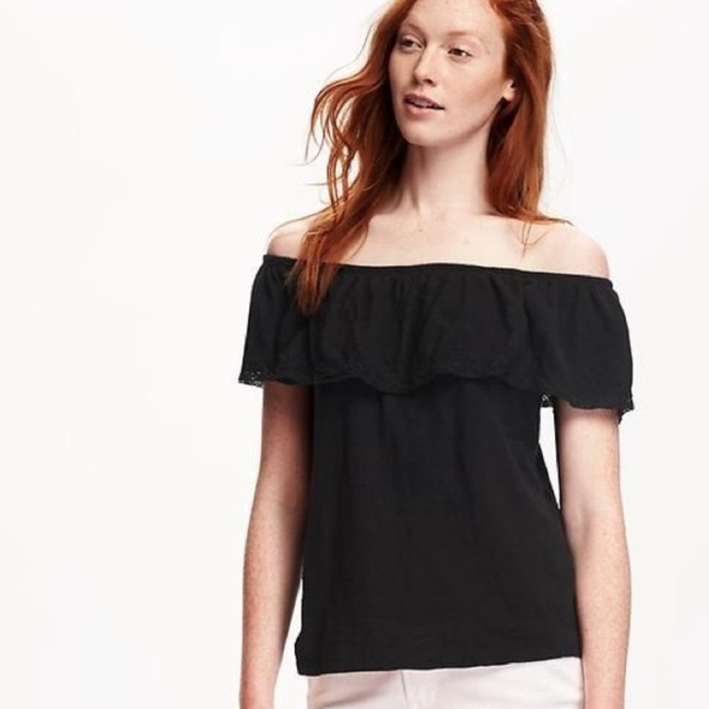 Old Navy off the should ruffle tee
